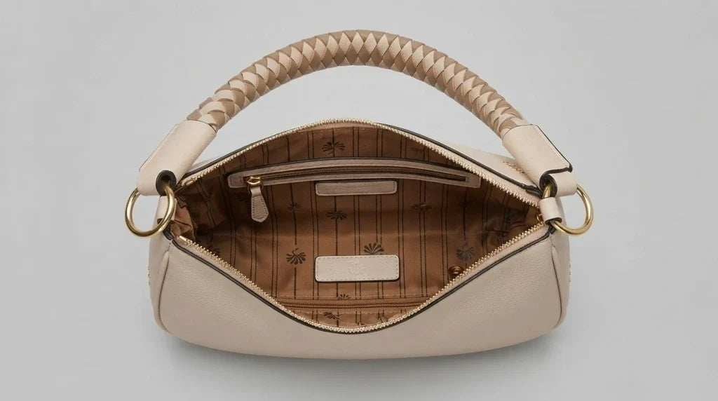Bolso Hobo Estructurado para Mujer con Asa Trenzada y Detalles Dorados Modelo Brisa de Búzios